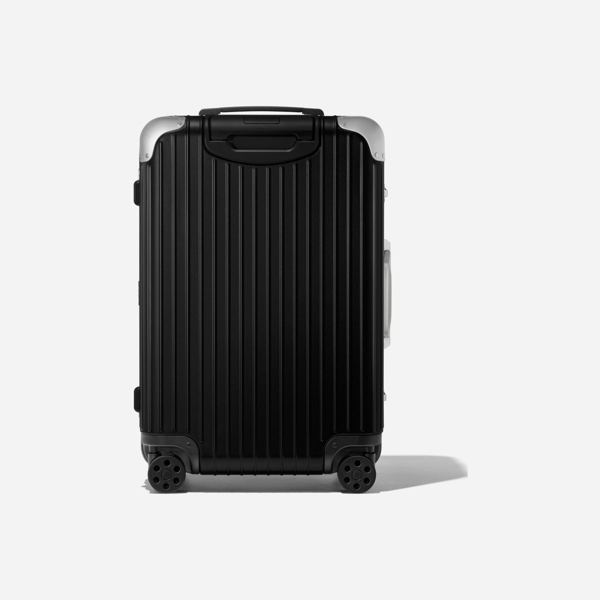 RIMOWA Hybrid Check-In M Matte Black
