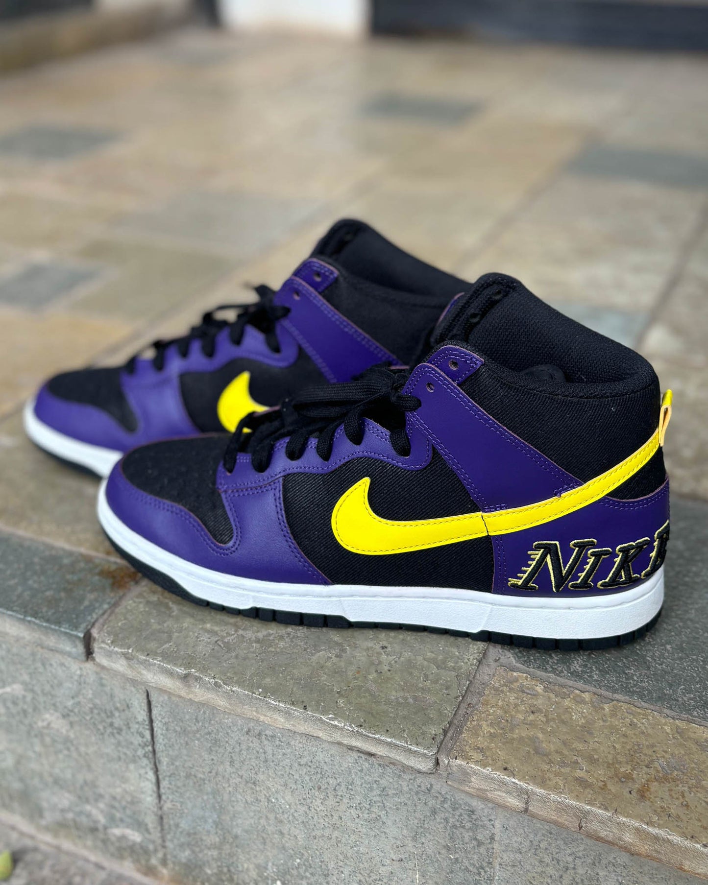 Nike Dunk Hi EMB Lakers Black  High Sneakers