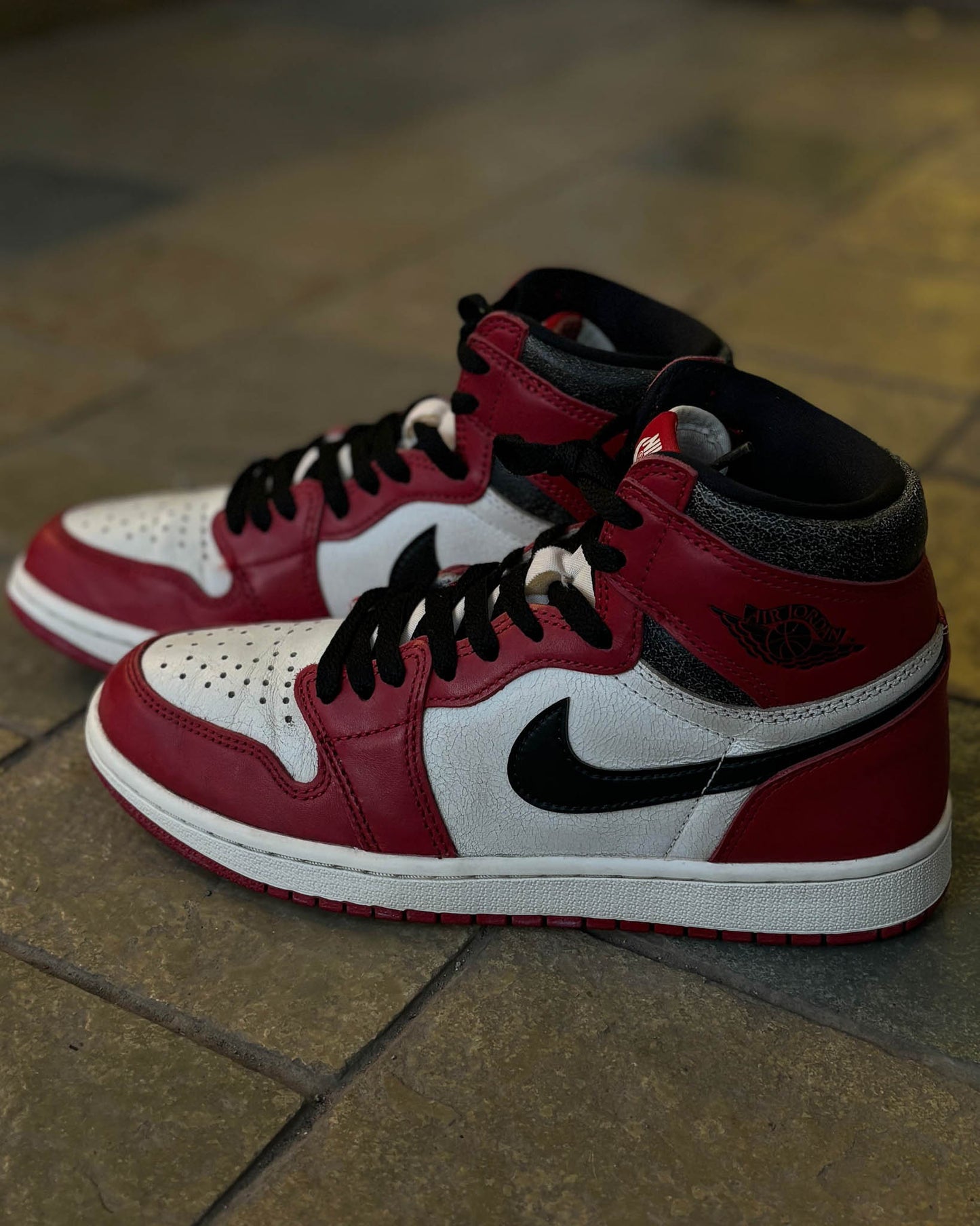 Jordan 1 Retro High OG Lost and Found Sneakers